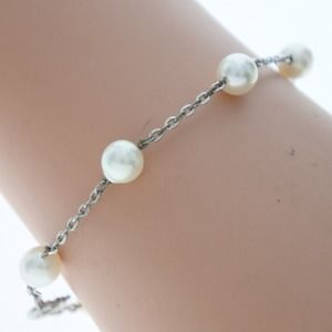 LuxUness Pearl Silver Bracelet Japan Made Natural Material Bracelet